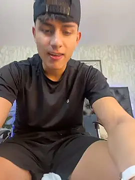 Lander Cruz online show from July 22, 2026, 9:17 pm