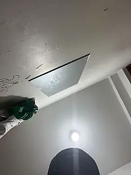 Lander Cruz online show from February 28, 2026, 2:28 pm