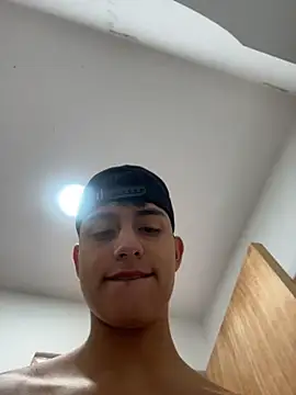 Lander Cruz online show from July 26, 2026, 4:03 pm