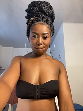 Cynthia es online show from July 27, 2026, 3:41 pm