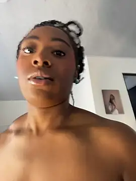Cynthia es online show from July 6, 2026, 4:09 pm