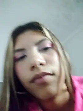 Sweetprouble 17 online show from February 15, 2026, 7:51 am