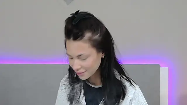 Snapshot of RachaelMils chatting on March 21, 2026, 4:03 am RachaelMils online show from March 21, 2026, 4:03 am