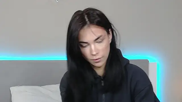 Snapshot of RachaelMils chatting on March 5, 2026, 3:58 am RachaelMils online show from March 5, 2026, 3:58 am