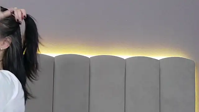 Snapshot of RachaelMils chatting on February 12, 2026, 4:12 am RachaelMils online show from February 12, 2026, 4:12 am