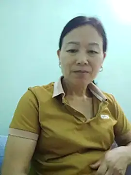 Lili-123k online show from April 23, 2026, 4:52 am