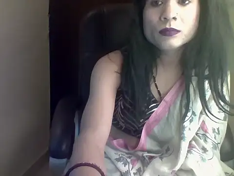 Lovely Ladyboy star online show from February 17, 2026, 5:43 pm