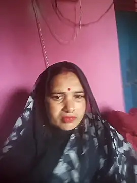 Your-shreya143 online show from January 6, 2026, 6:39 am