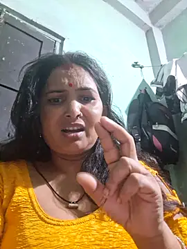 Your-shreya143 online show from August 6, 2026, 5:02 am