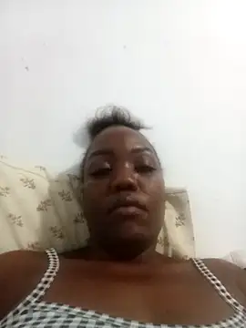 SandyBlack02 online show from December 5, 2025, 8:17 pm