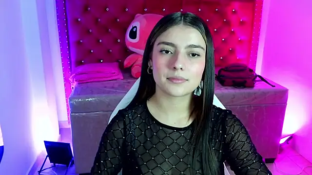 Diamond juliana online show from May 8, 2026, 3:10 am