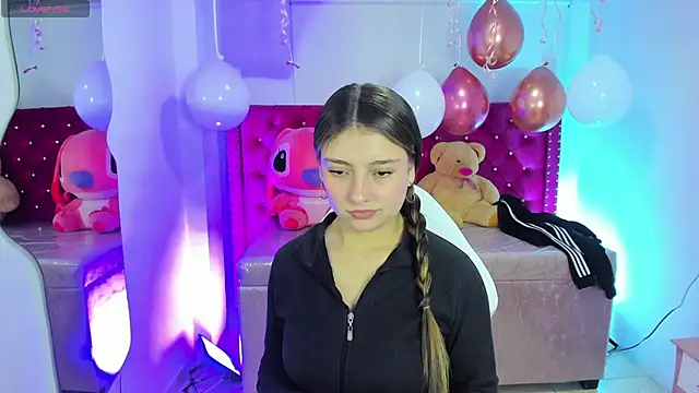 Diamond juliana online show from March 20, 2026, 3:18 am