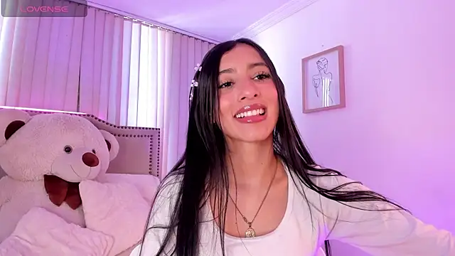 lya  brown online show from April 22, 2026, 12:56 pm