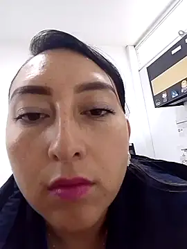 Valeria montana  online show from February 13, 2026, 11:54 am