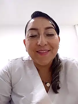 Valeria montana  online show from April 9, 2026, 11:38 am