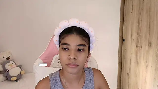 phia carter online show from April 22, 2026, 2:51 am
