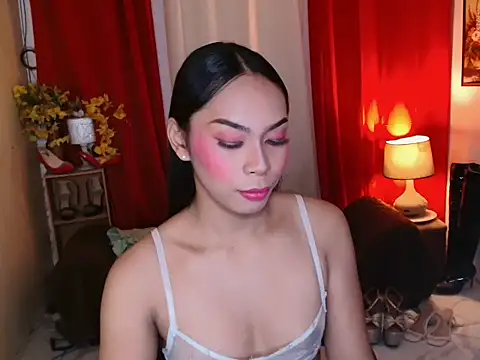 Snapshot of kylieEmparado chatting on June 27, 2026, 12:22 pm kylieEmparado online show from June 27, 2026, 12:22 pm