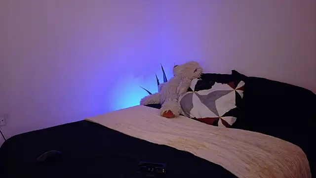 Snapshot of Aregoe_Art chatting on March 4, 2026, 9:44 pm Aregoe Art online show from March 4, 2026, 9:44 pm