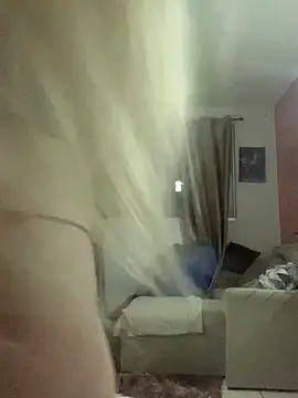 ninfetinhagata online show from March 17, 2026, 3:53 am