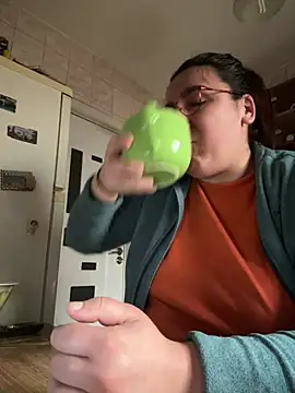 Snapshot of Dana92va chatting on February 17, 2026, 9:06 am Dana92va online show from February 17, 2026, 9:06 am