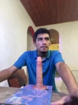 maxI dick33 online show from March 3, 2026, 2:46 pm