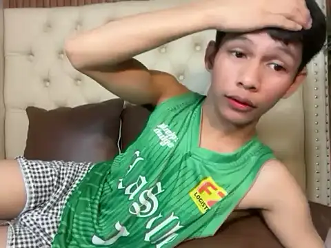 TheBoyAboveYou online show from June 25, 2026, 12:54 pm