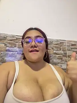 naty col online show from March 17, 2026, 9:40 pm