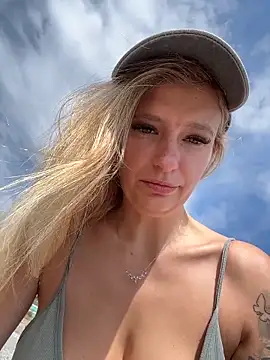 Snapshot of Betsy chatting on March 23, 2026, 11:43 am Betsy online show from March 23, 2026, 11:43 am