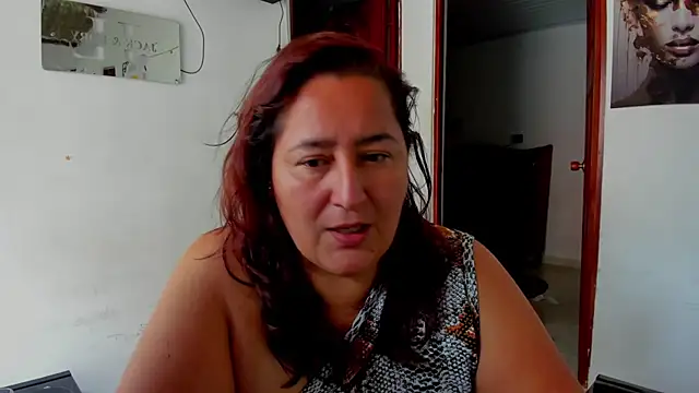 VioletBruces online show from May 1, 2026, 3:28 pm