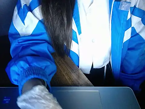 maian love online show from March 16, 2026, 7:49 pm