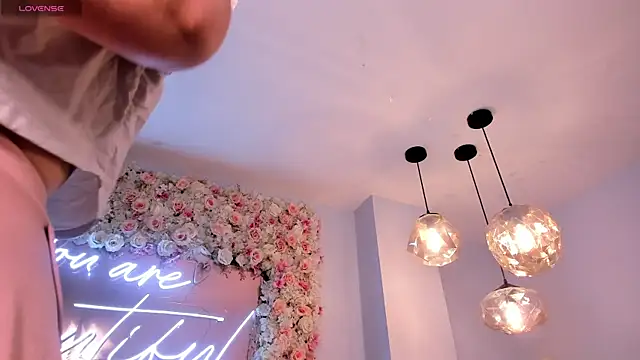 MadisonKane online show from March 15, 2026, 11:06 am