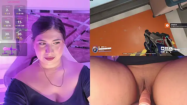 CloeMoon online show from December 21, 2025, 5:09 am