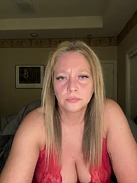 MissyLovelace online show from May 5, 2026, 11:02 am