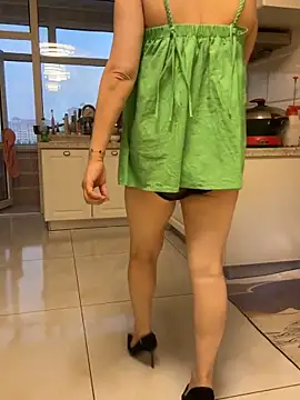 luckybaby666999 online show from June 18, 2026, 10:53 am