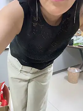 luckybaby666999 online show from July 2, 2026, 8:53 am