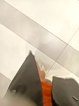 Baby-Linh online show from January 19, 2026, 11:14 am