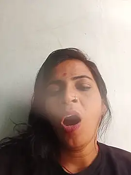 Big soniya55A online show from June 5, 2026, 11:27 am