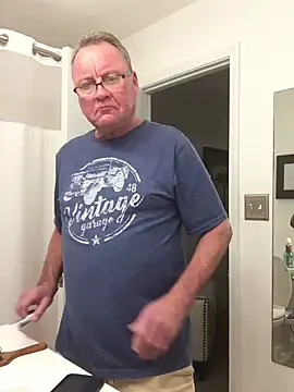 Toothpic1 online show from February 1, 2026, 6:44 am