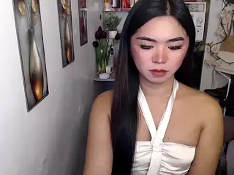 Snapshot of voganmarie chatting on July 29, 2026, 10:36 am voganmarie online show from July 29, 2026, 10:36 am