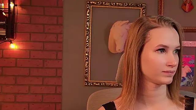 Megan Rodgers online show from February 13, 2026, 5:35 pm