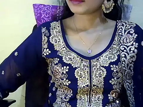 Snapshot of Shab_M chatting on March 27, 2026, 10:05 am Shab M online show from March 27, 2026, 10:05 am