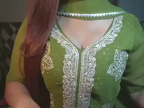 Snapshot of Hotty_Suzuka chatting on July 21, 2026, 4:47 am Hotty Suzuka online show from July 21, 2026, 4:47 am