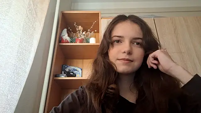 KellyKelik online show from February 4, 2026, 8:09 am