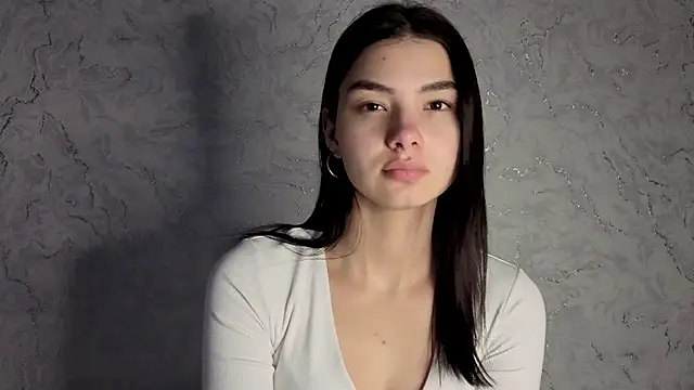 Laura Sunday online show from February 6, 2026, 12:23 pm