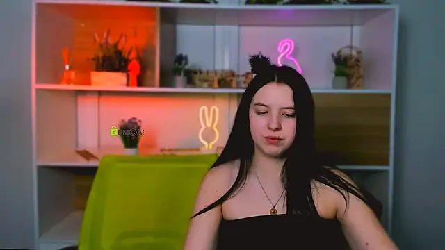 diara ti online show from December 19, 2025, 7:27 pm