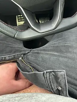 Snapshot of Dodo2223 chatting on February 24, 2026, 10:16 am Dodo2223 online show from February 24, 2026, 10:16 am