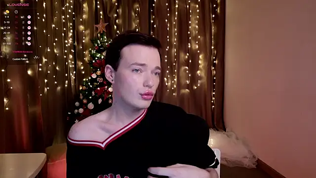 Kristenegor online show from December 15, 2025, 8:58 pm