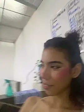 BellaHarpeer online show from February 19, 2026, 9:56 pm