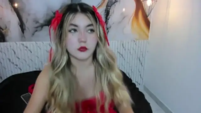 Snapshot of VioletaSweett1 chatting on March 6, 2026, 7:09 pm VioletaSweett1 online show from March 6, 2026, 7:09 pm