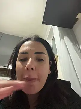 tesaa1212 online show from December 20, 2025, 3:59 pm